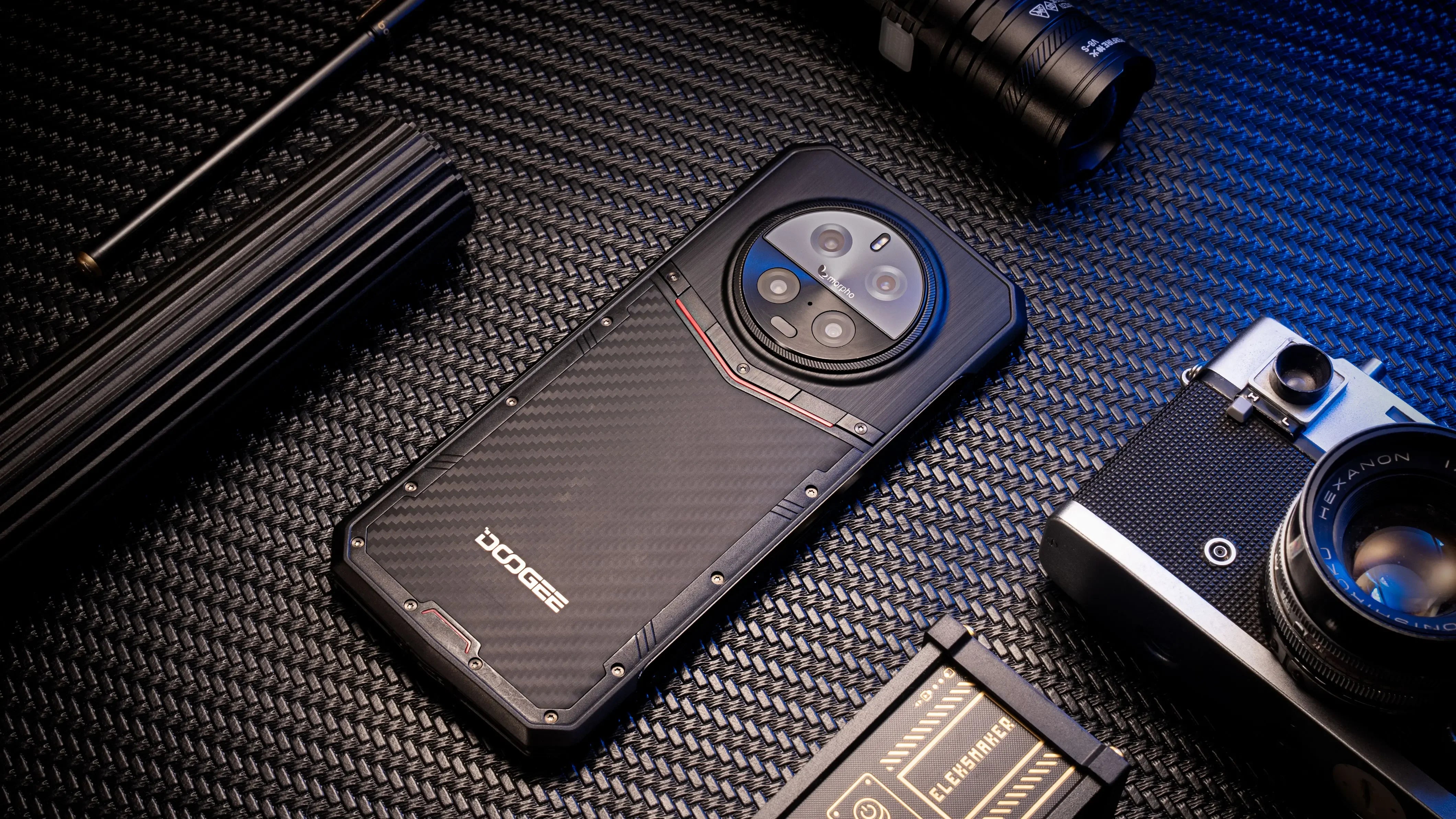 Smartphone robuste DOOGEE DK10 Chargement Rapide 5G